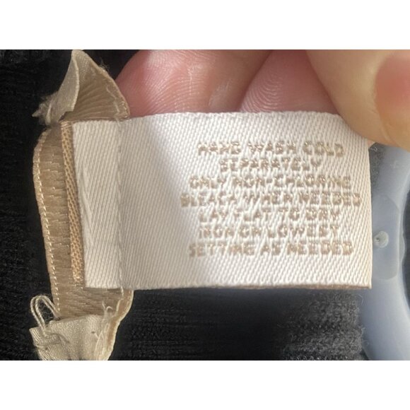 Chicos Silk Blend Turtleneck Sweater Womens Size 3 US 12 Black Capsule Minimalis - Picture 7 of 9